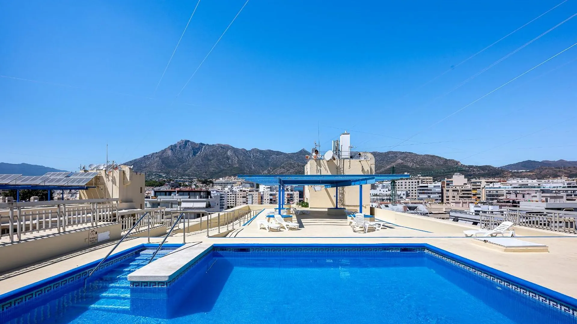 Marbella Center Bechfront 4 Persons Apartment Spain
