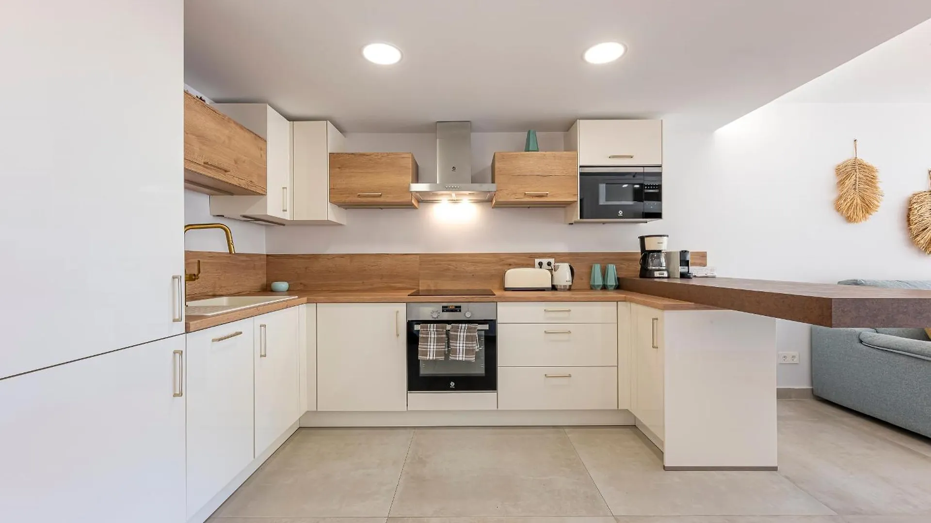 Marbella Center Bechfront 4 Persons Apartment Spain